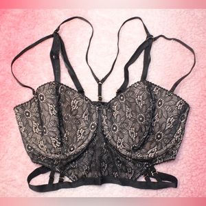 Victoria’s Secret caged bra